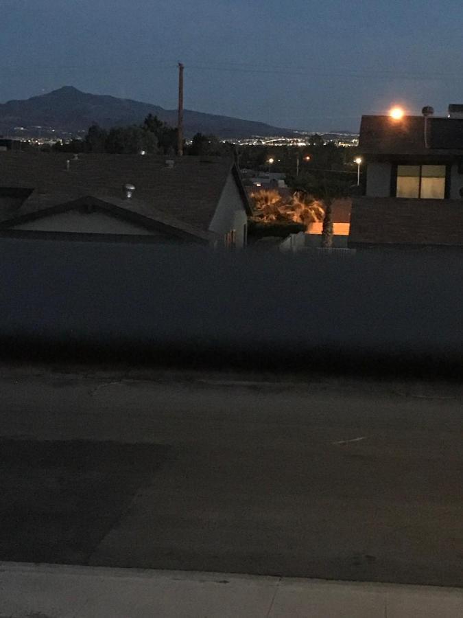 فيلا Urban Las Vegas Colonial In The Heart Of Vegas المظهر الخارجي الصورة